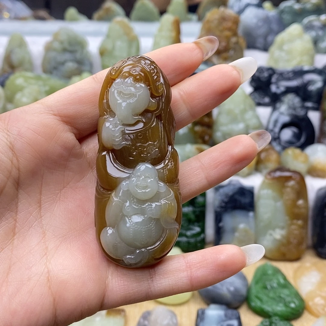 开***心和田玉未镶嵌颈饰