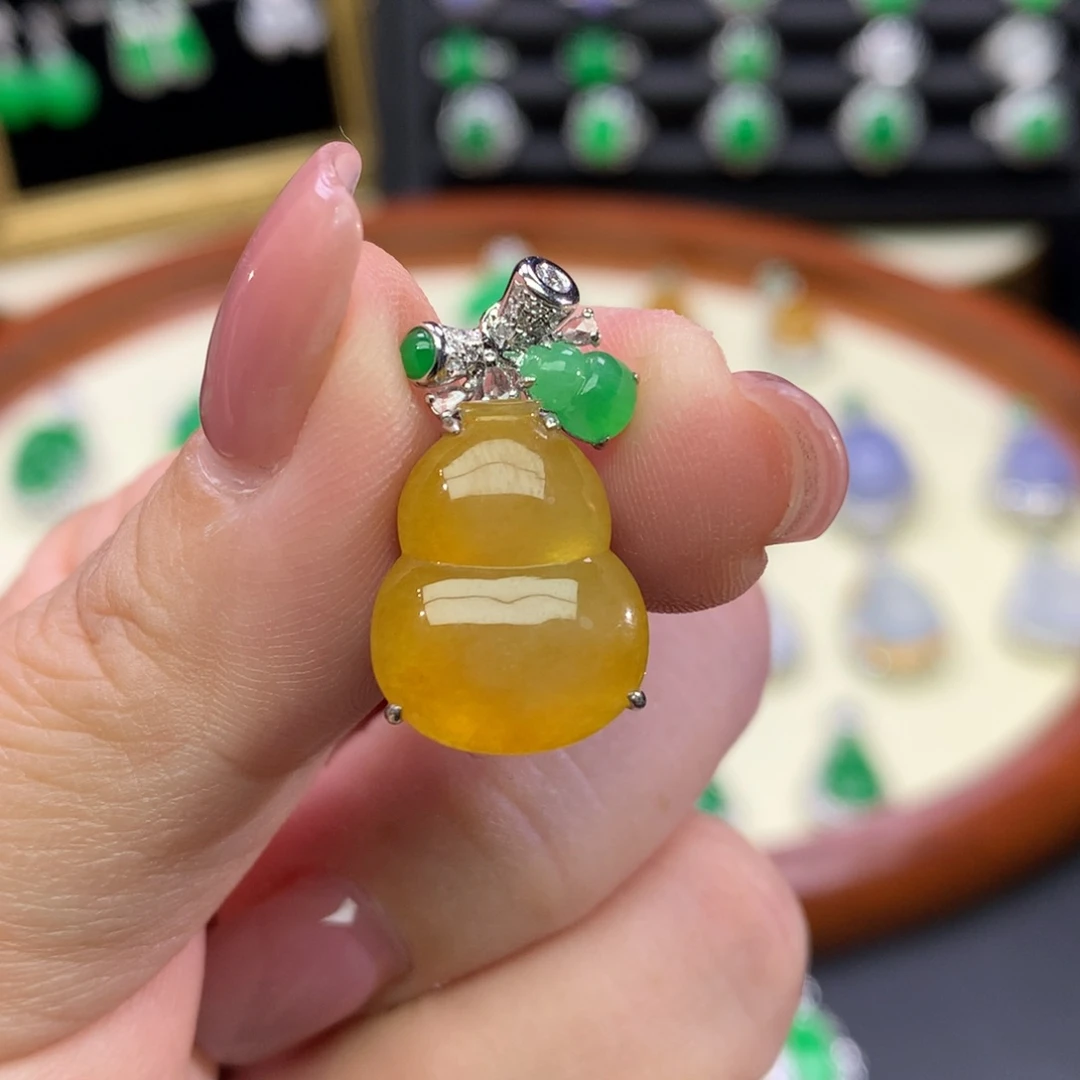 翡翠18K金镶嵌吊坠(不含链)