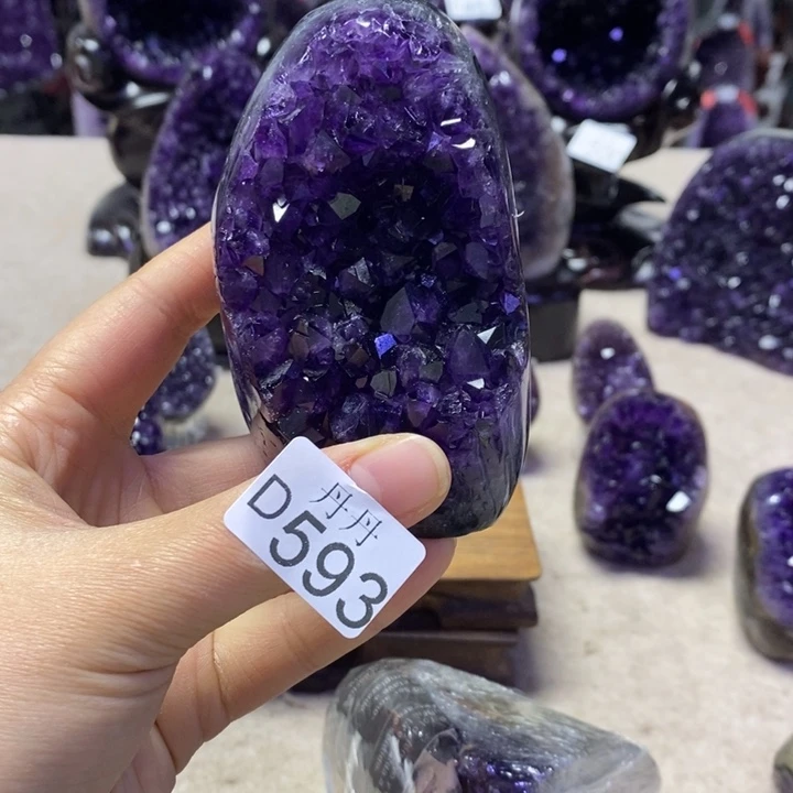 未镶嵌大型摆件（非配饰）水晶