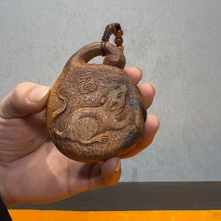 笑***路柏木（崖柏）不要在打来电时说对不起嘛