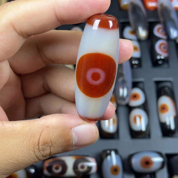 天***勤玛瑙/玉髓未镶嵌颈饰A