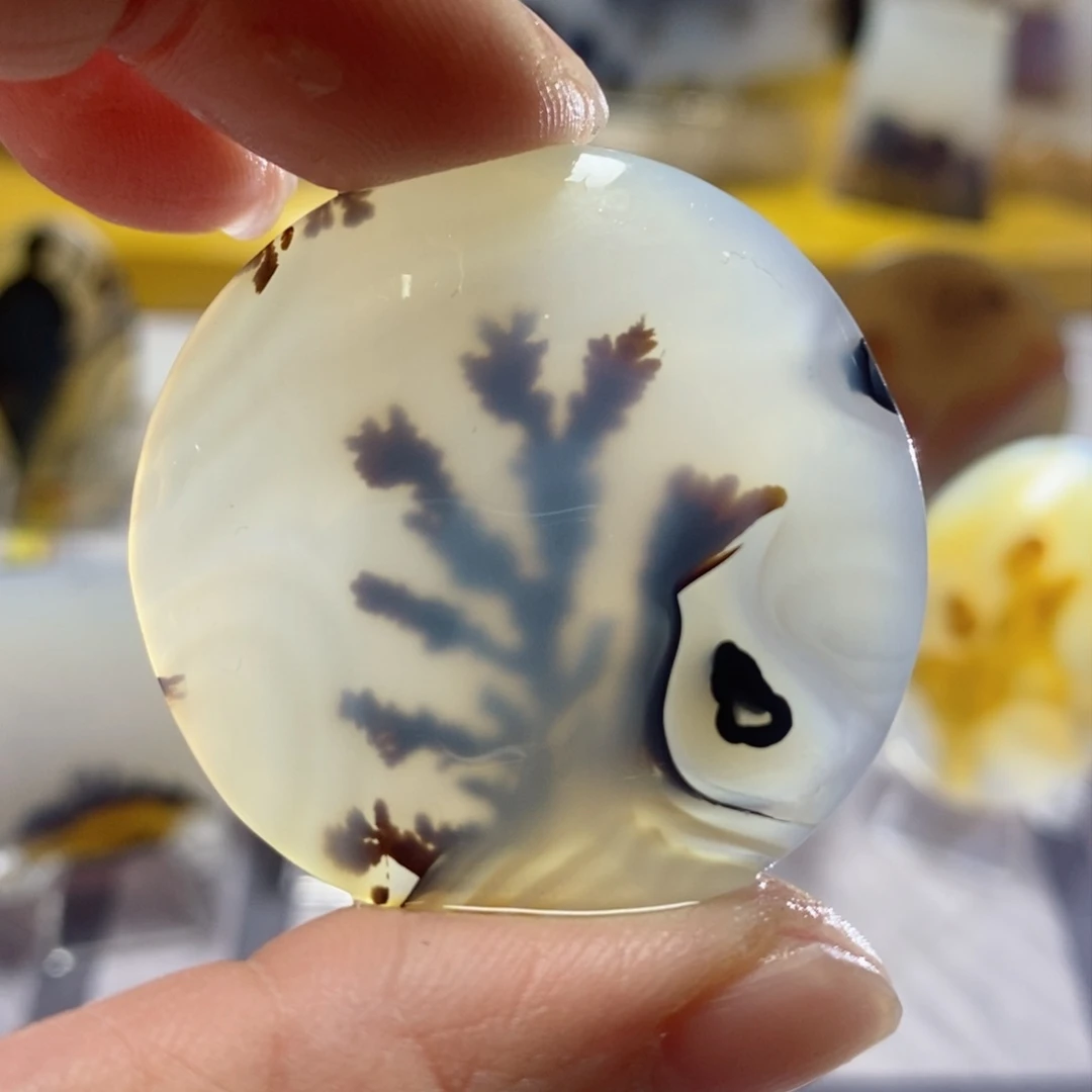 玛瑙/玉髓颈饰合金