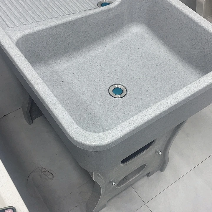 你***的石英石平边挡水80*58*80灰