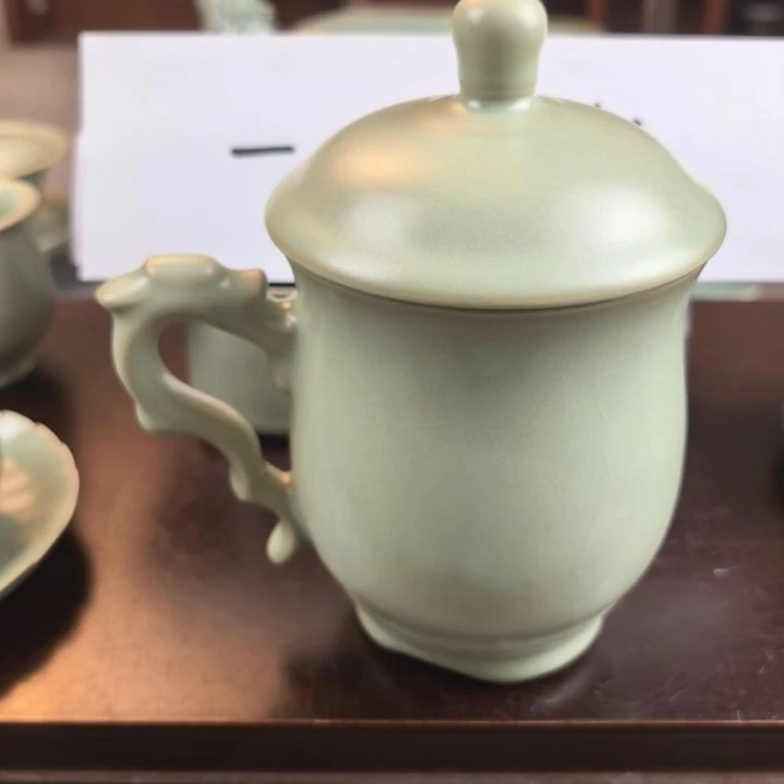 汝州原产地原矿仿古粉青龙头杯微微瑕