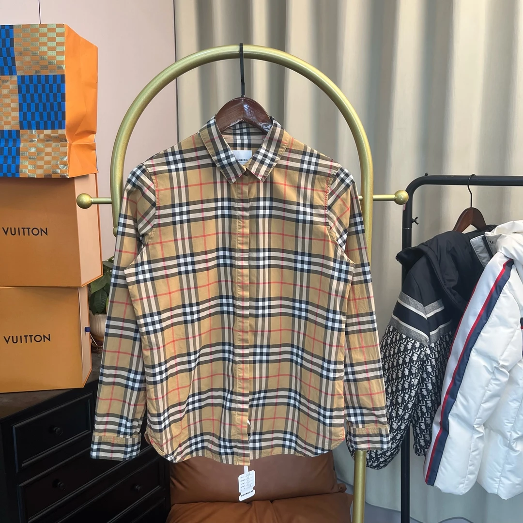 99新 BURBERRY/博柏利 梅芙 经典款格纹衬衫 uk8码