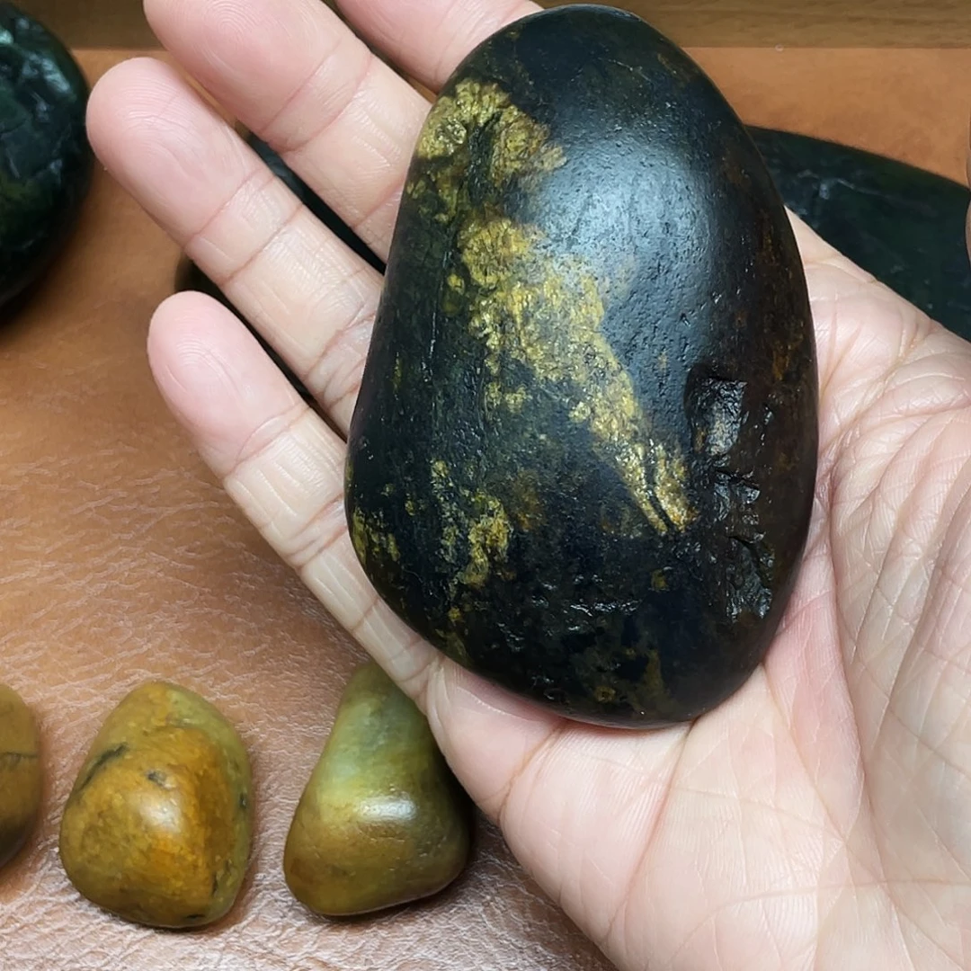 套链未镶嵌和田玉
