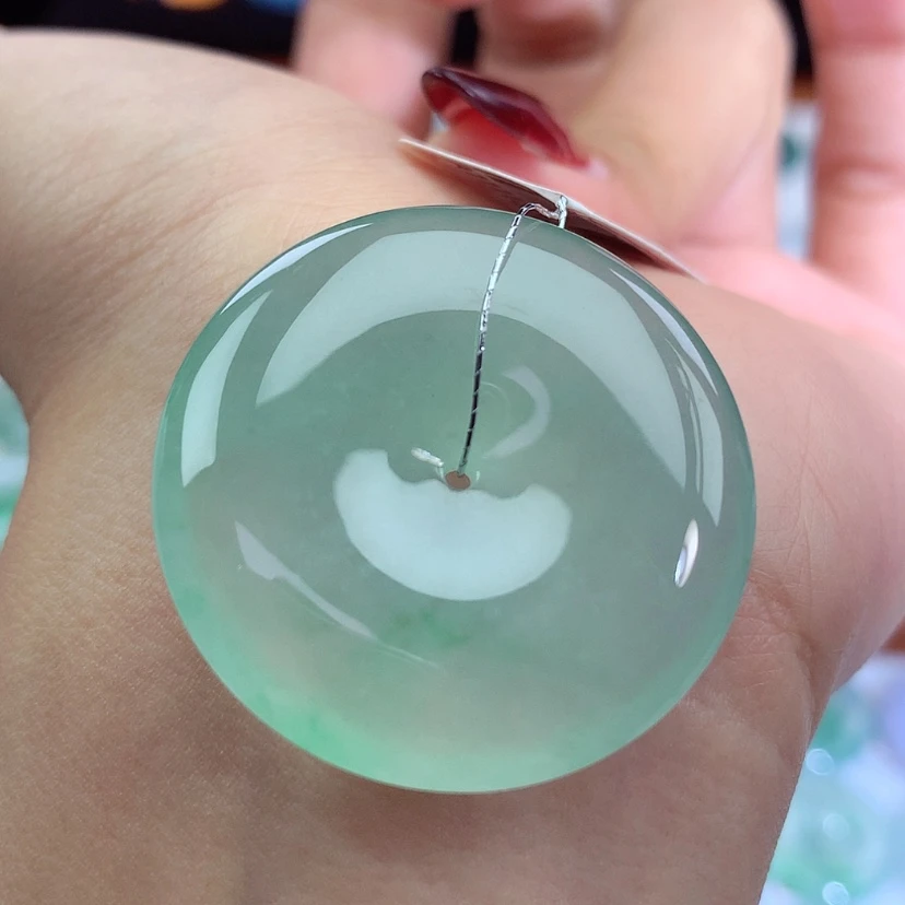 【闪购商品】翡翠吊坠(不含链)未镶嵌