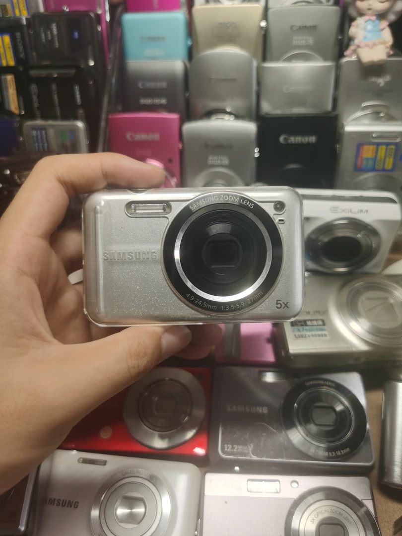 95新 Samsung/三星 es73 功能正常 热门款 拍人拍景 高清冷白皮