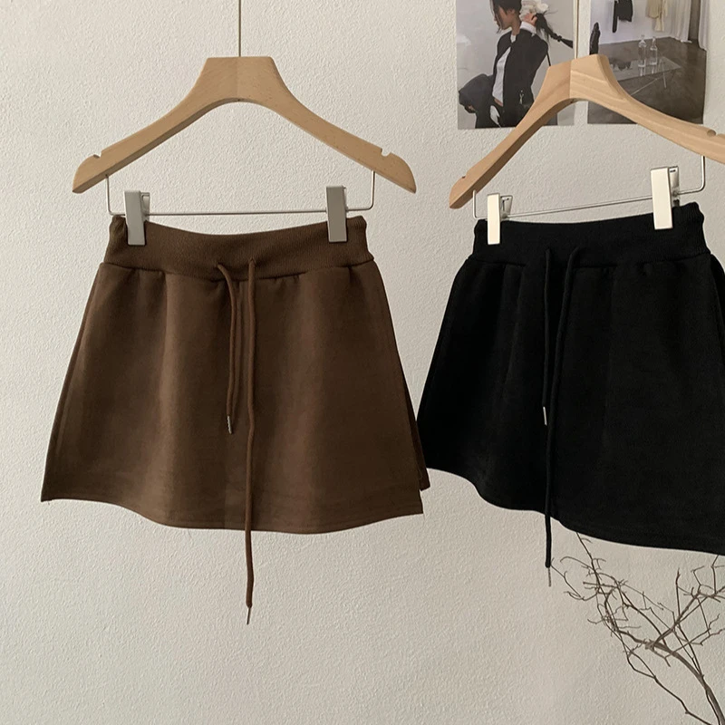 向上小铺半身裙裤早秋新款防走光抽绳一片式高腰麂皮绒A字短裤