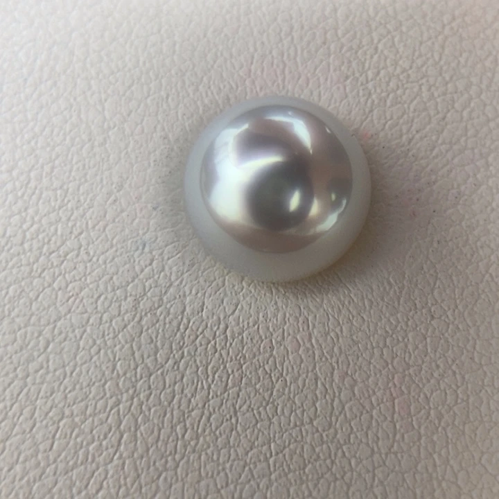 未镶嵌裸珠海水珍珠10.5mm正圆澳白银蓝伴彩宝石光