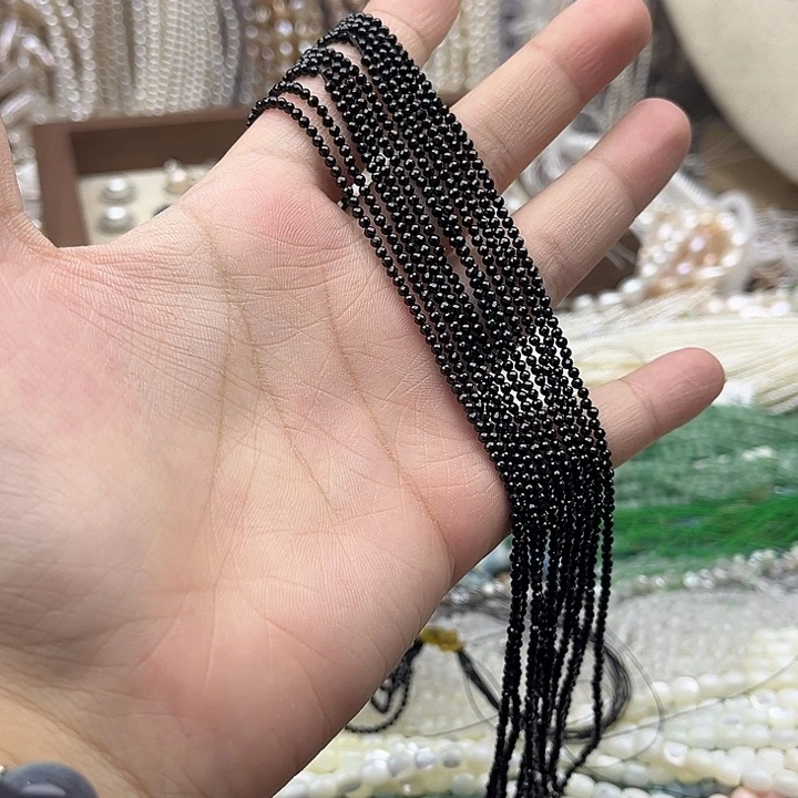 玛瑙/玉髓未镶嵌珠宝半成品一条2mm左右黑尖晶刻面