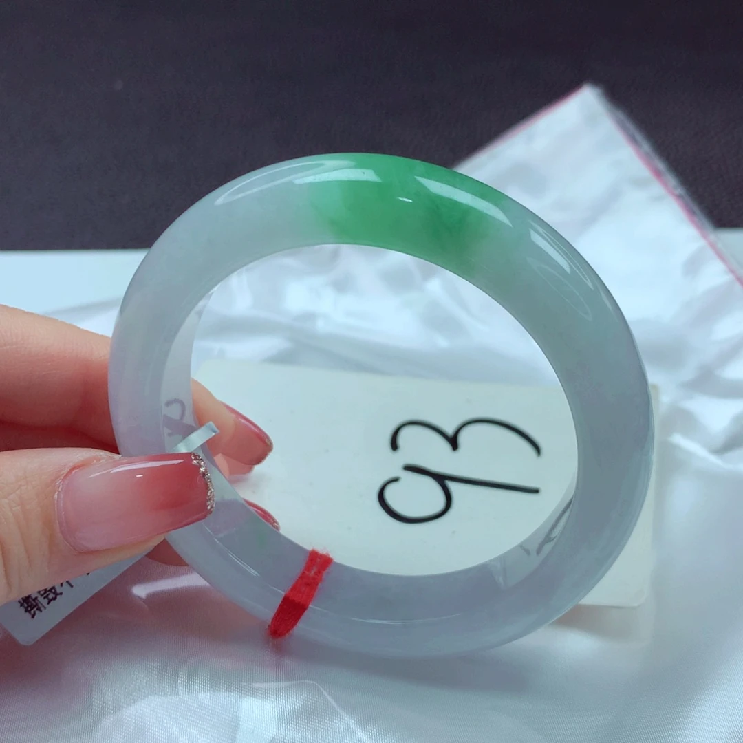 翡翠手镯未镶嵌手镯55