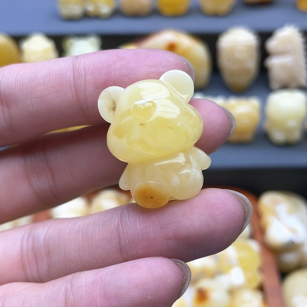 琥珀裸石未镶嵌蜜蜡