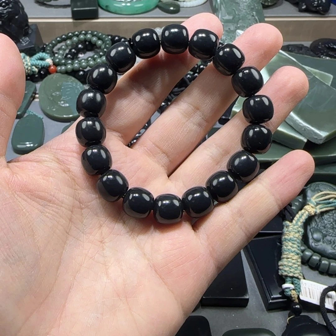 和田玉（墨玉）手串未镶嵌