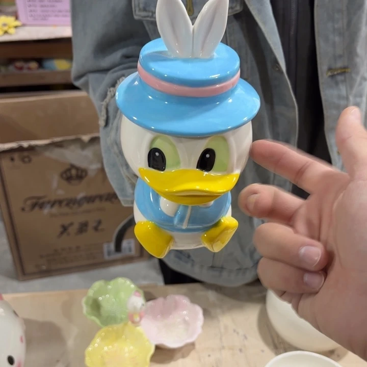 我们都是在等着看
