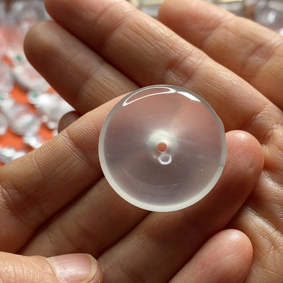 石英质玉颈饰未镶嵌