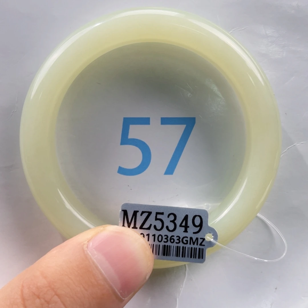 和田玉手镯未镶嵌素*