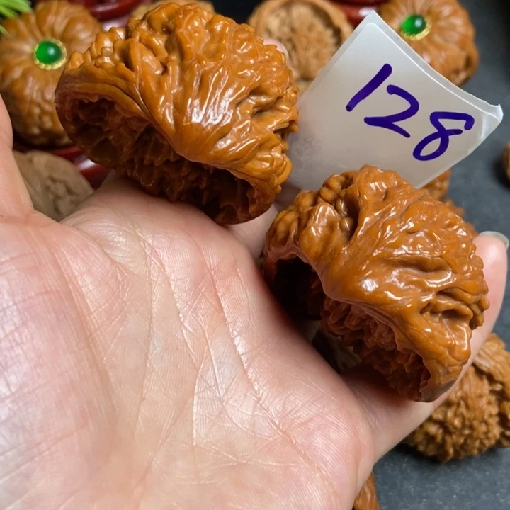 倚***剑把件文玩核桃蛇蛇128