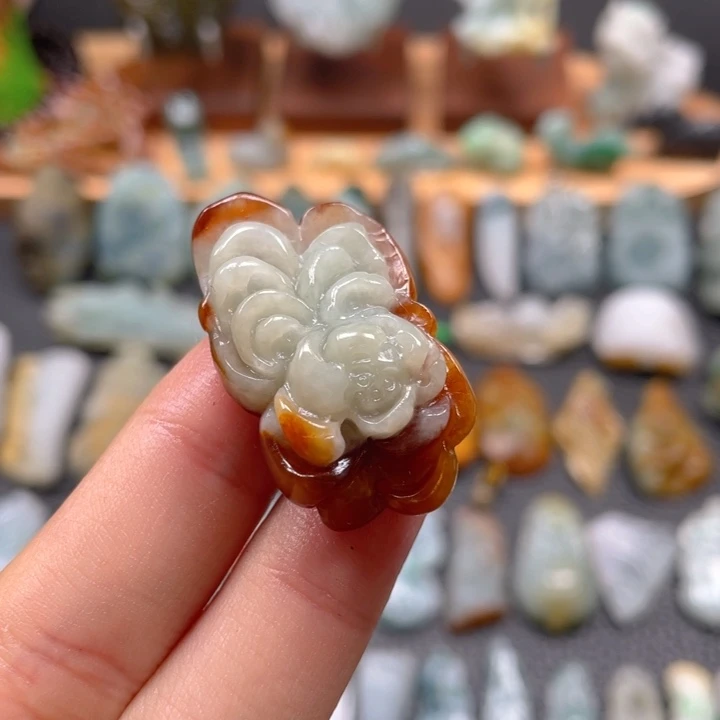 定制翡翠未镶嵌翡翠