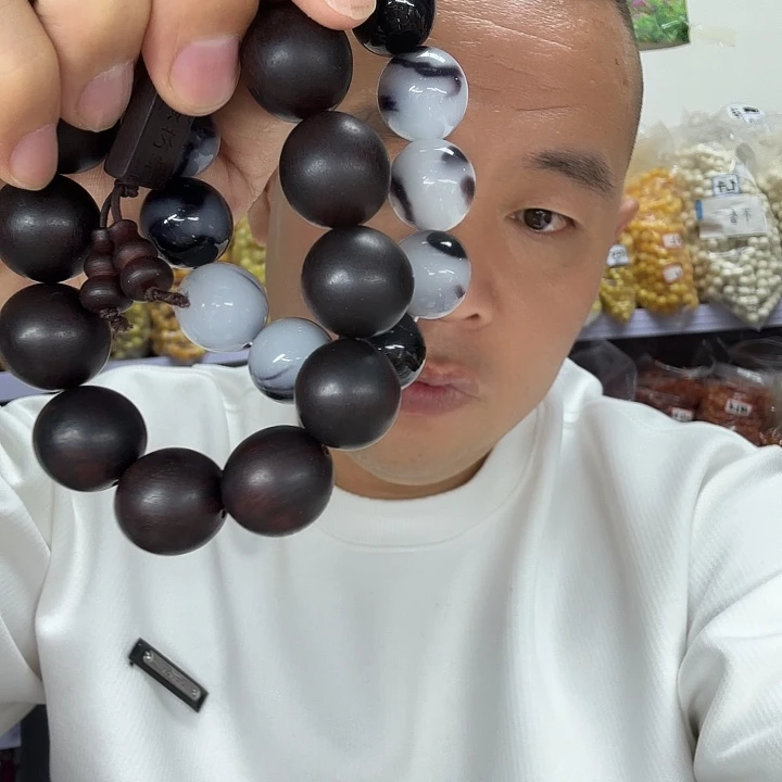 大果紫檀（缅甸花梨）49