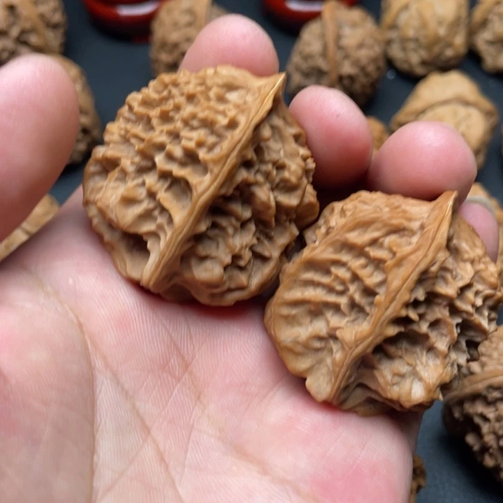 文玩核桃把件半臂