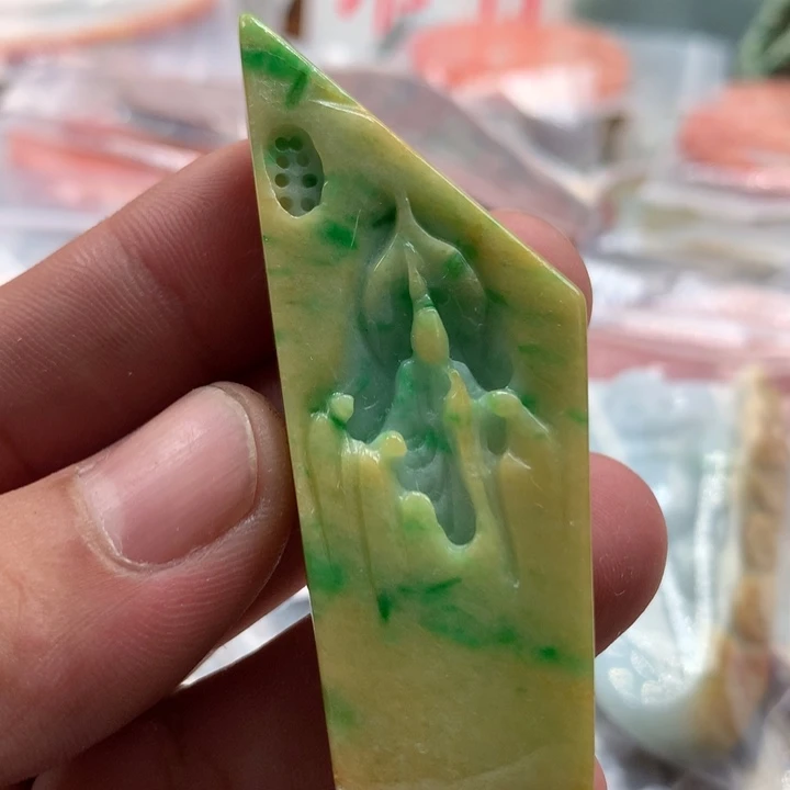 翡翠未镶嵌颈饰保真天然a货翡翠