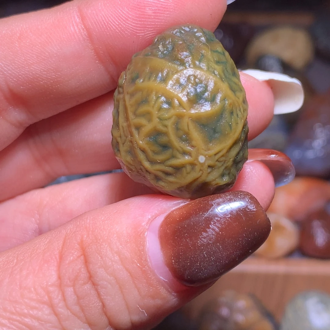 石材绿筋脉。。。。。。，