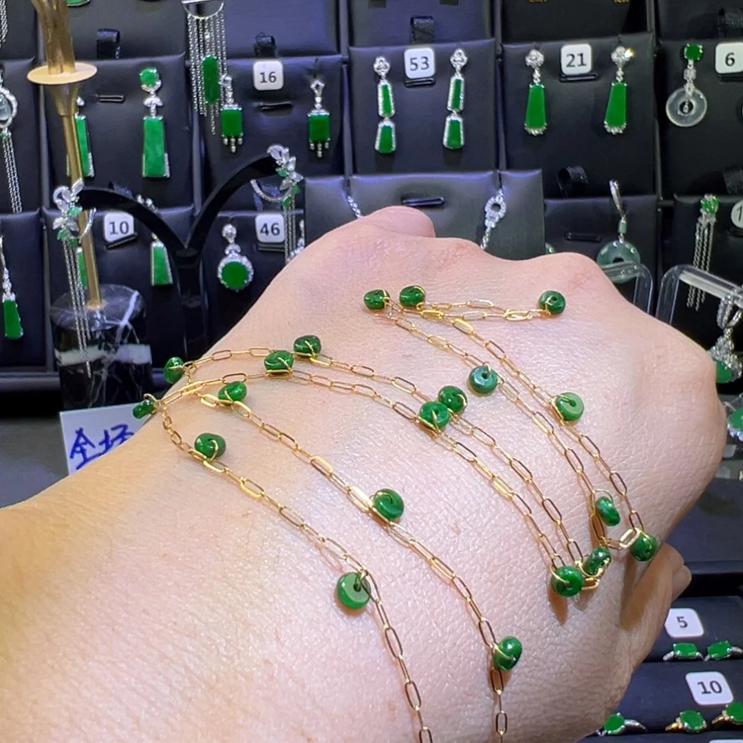 翡翠18K金镶嵌颈饰满天星