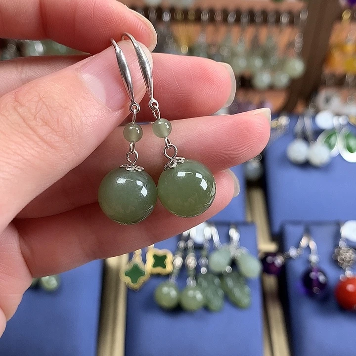 和田玉银S925镶嵌耳饰12左右晴水绿