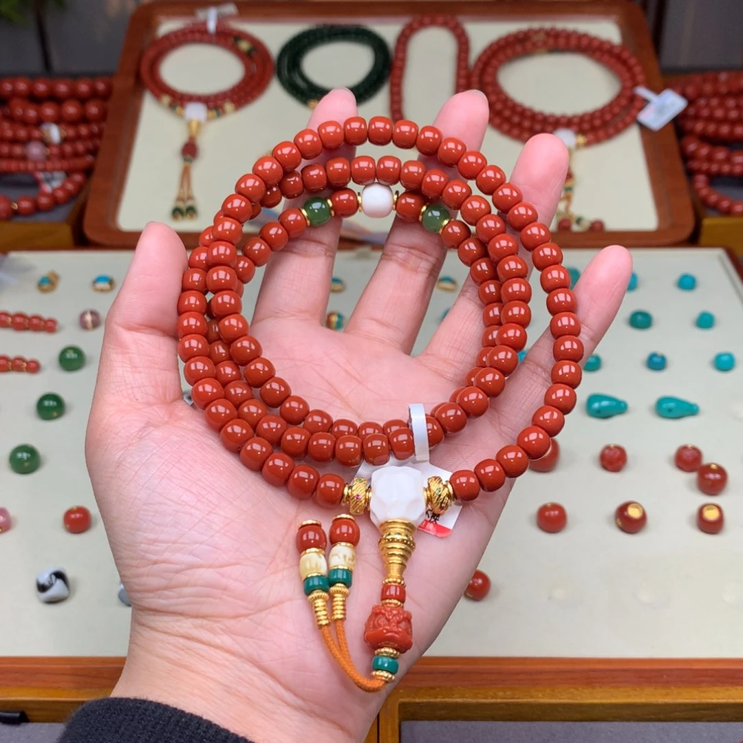 南红玛瑙颈饰未镶嵌