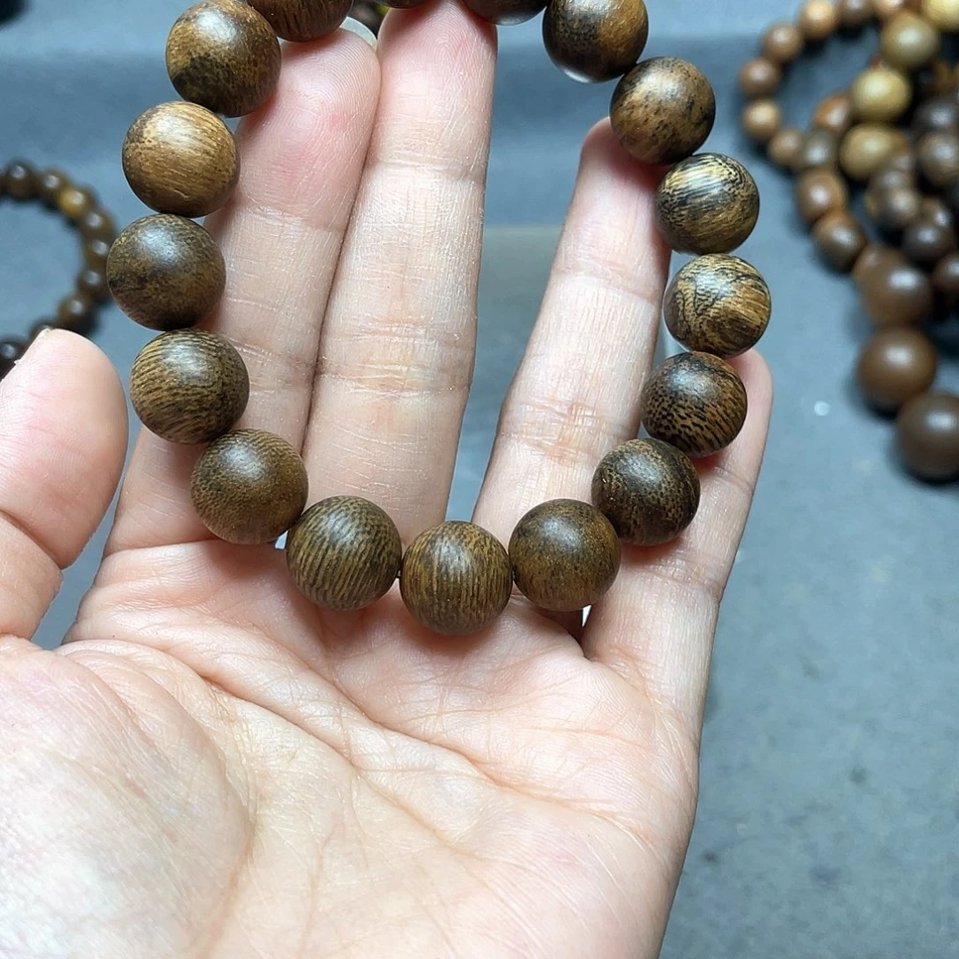 沉香手串富森红土瘤疤1.2