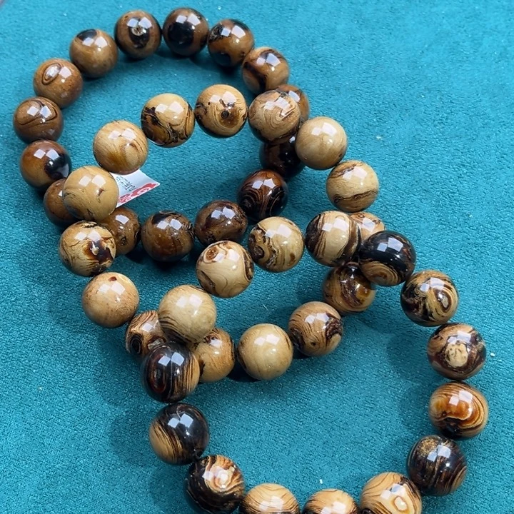 龙眼菩提手串【柳柳】约1.5圆珠（多样性发其一）