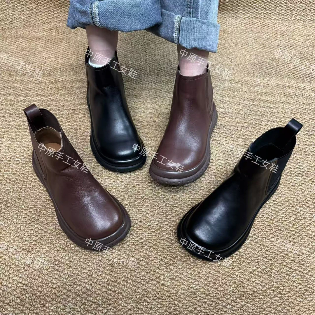 2093-1秋冬新款真皮厚底平底一脚蹬短靴复古舒适休闲风单靴