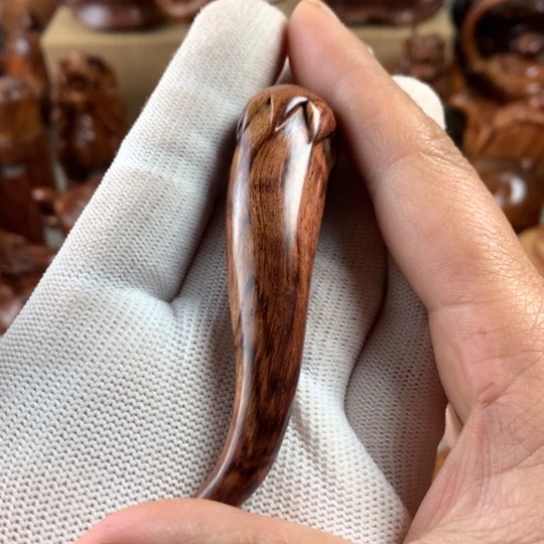 黄花梨/降香黄檀把件