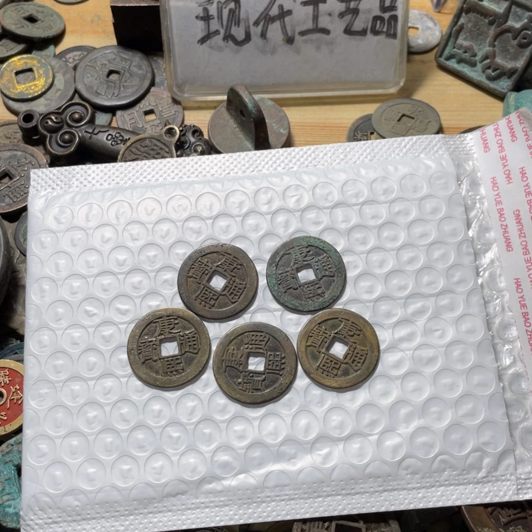 情***深铜现代工艺品学习币