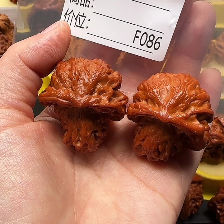 吊坠文玩核桃抱子蛇37