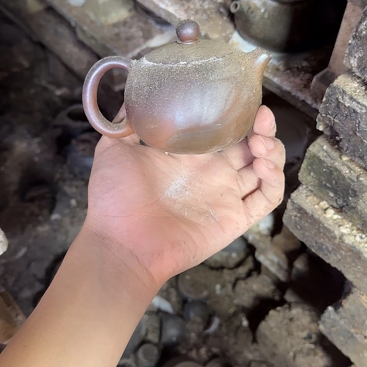 泥塑坭兴陶龙窑柴烧