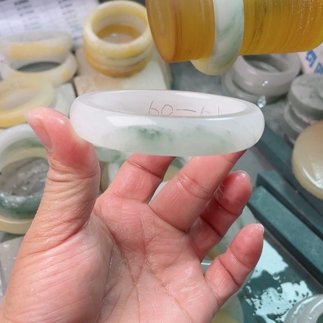 暖***夏定制石英质玉（天山翠）