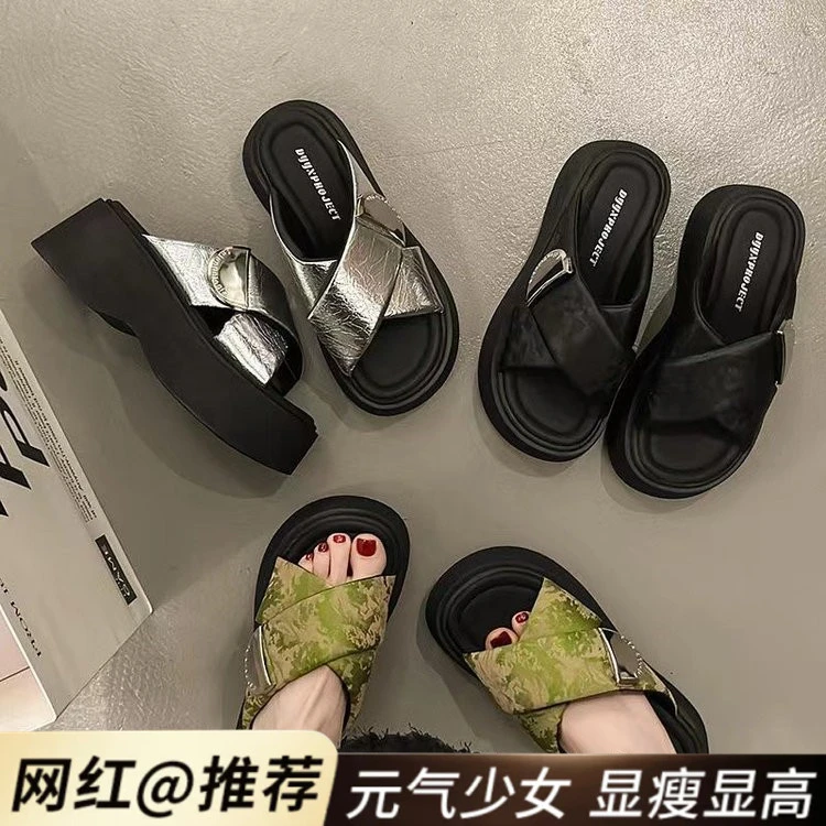 新款厚底增高拖鞋女夏外穿网红爆款凉鞋交叉设计时尚潮流