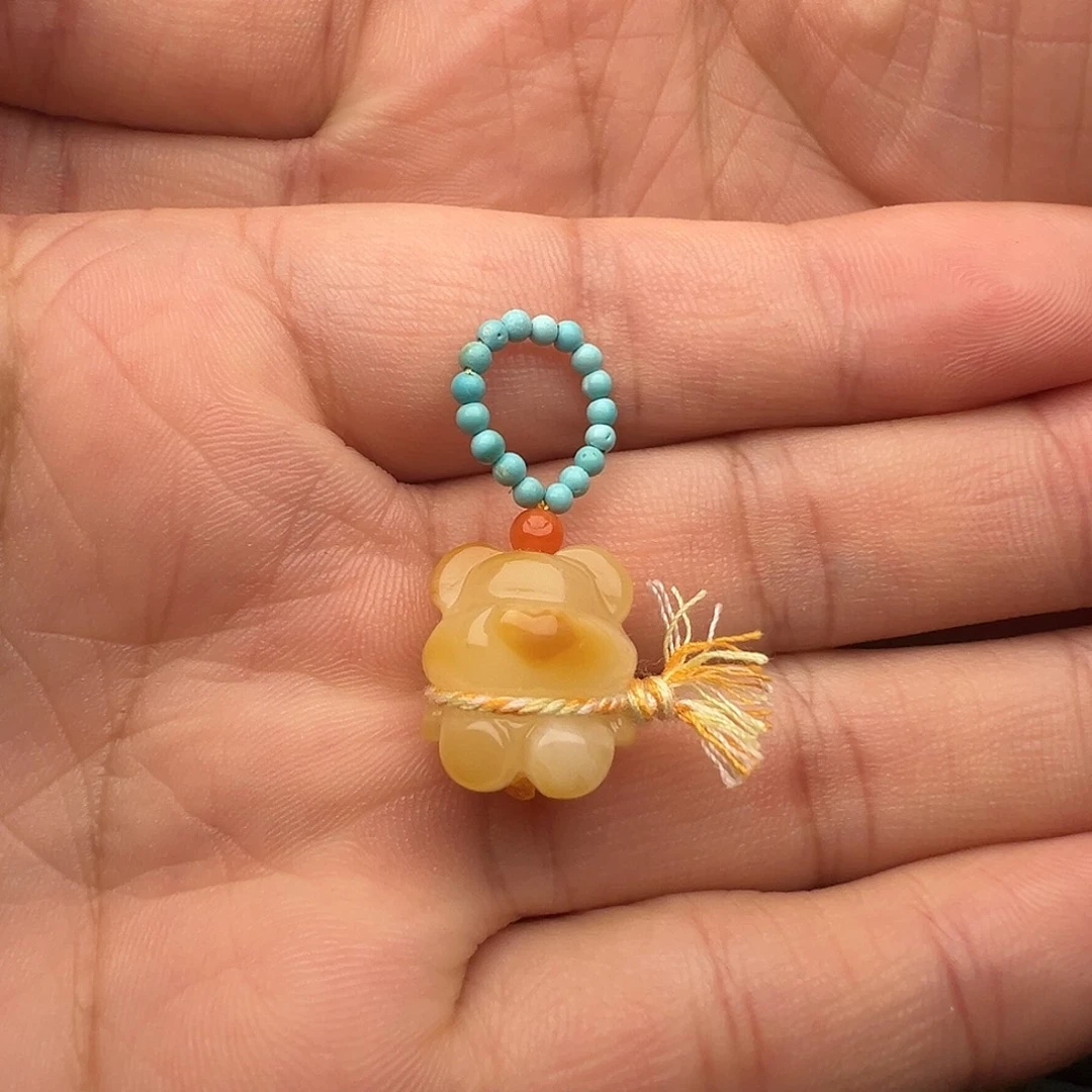 蜜蜡未镶嵌颈饰小熊提溜吊坠