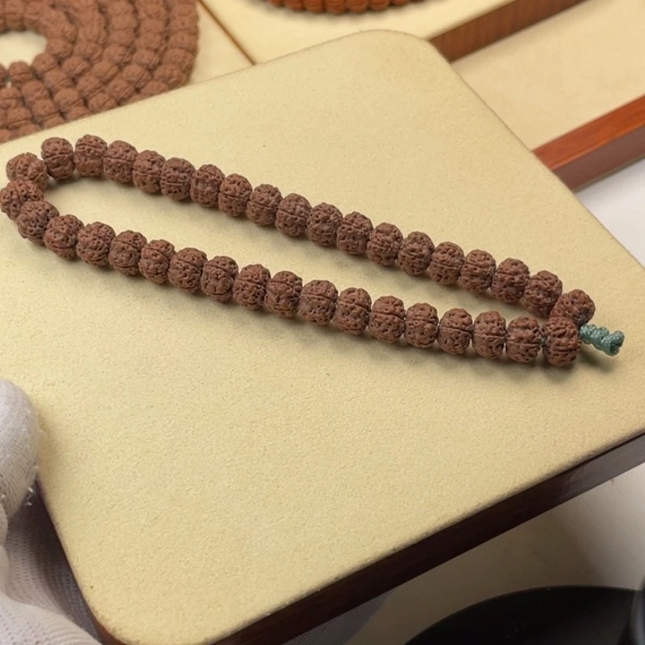 一***鱼吊坠金刚菩提平细0.9