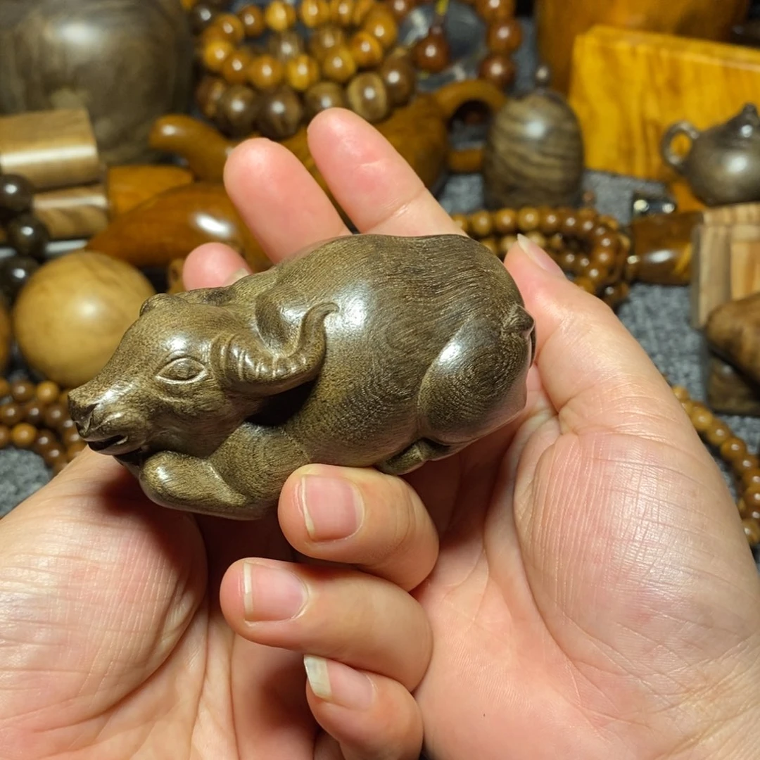 金丝楠阴沉木牛手吧