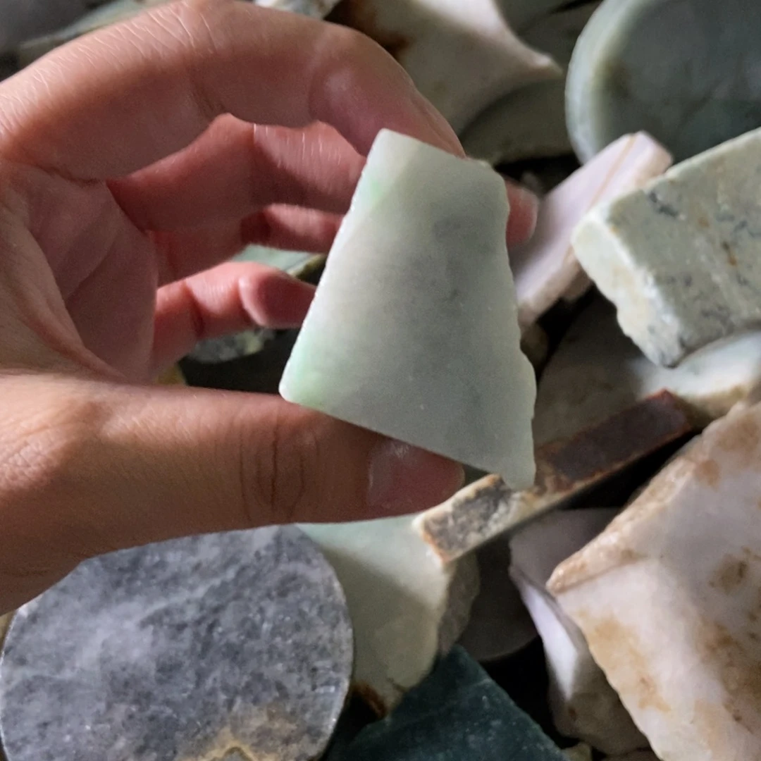 翡翠挂件未镶嵌天然翡翠