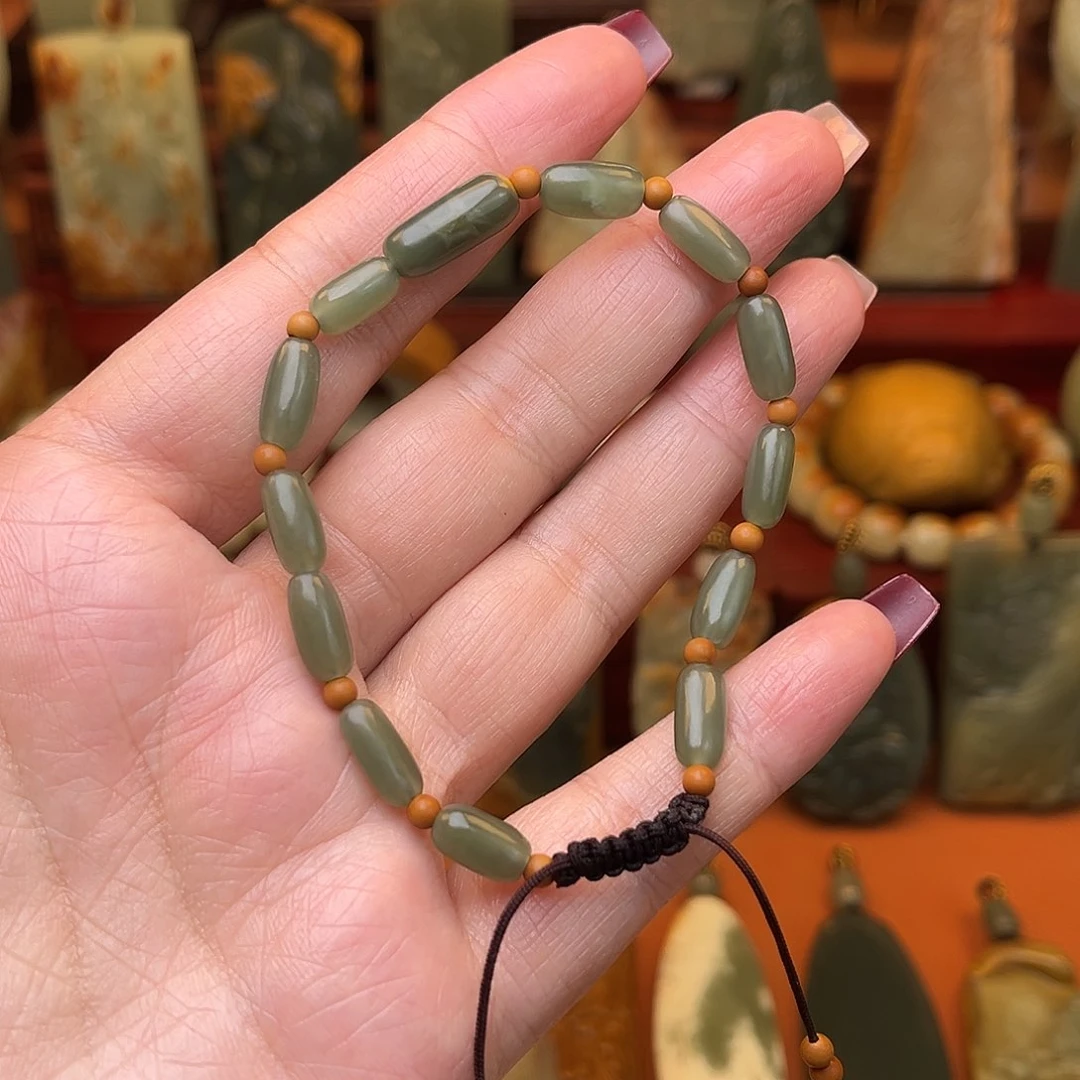 岫岩河磨玉（透闪石质玉）手链未镶嵌