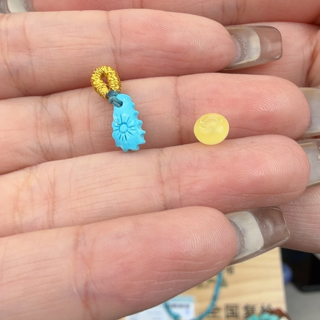 咕****琥珀未镶嵌珠宝奇石