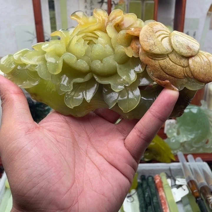 岫玉未镶嵌四大名玉摆件