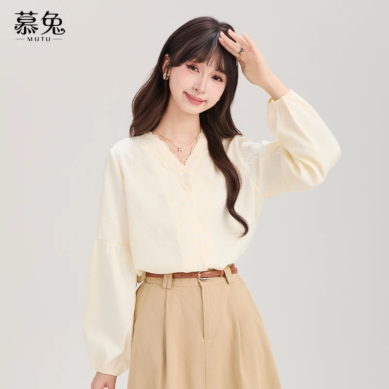慕兔法式气质V领长袖衬衫女2025夏季新款独特别致设计感小众上衣
