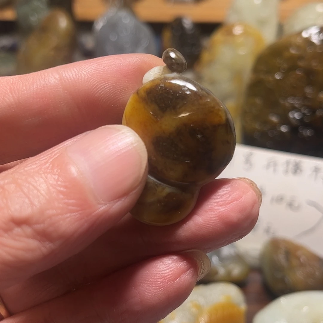 和田玉（子料）未镶嵌玉牌开**福