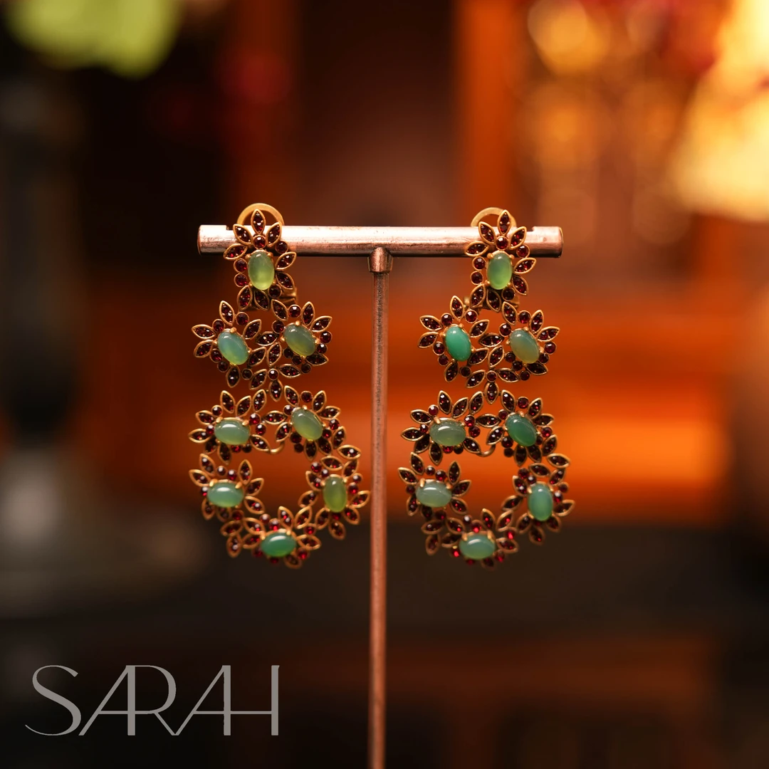 铜合金合成锆石耳饰 DearLisa.精工系列 红色花朵绿色琉璃 耳钉