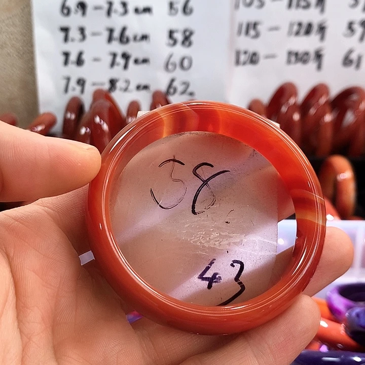 手镯玛瑙/玉髓未镶嵌